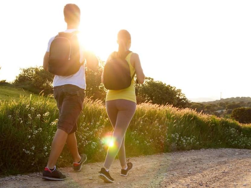 Time to go for a walk? You’ll burn calories, lose weight, de-stress and improve knee pain