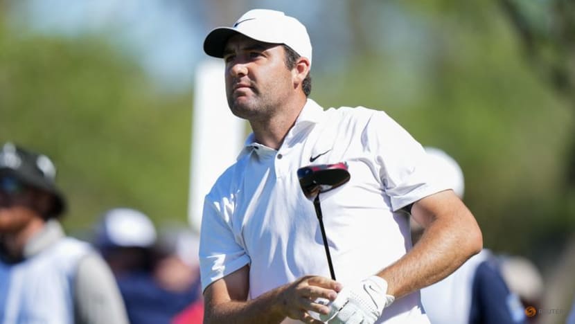 Scheffler powers into Players Championship lead Scheffler powers into Players Championship lead