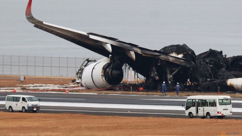 2024 01 03t050011z 2 lynxmpek0202z rtroptp 3 japan airport fire