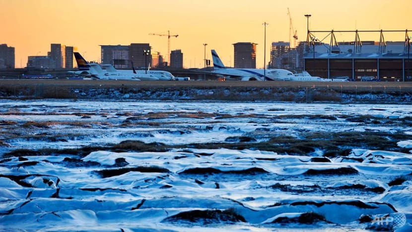 Icy blast begins to ease in US Midwest, Northeast Icy blast begins to ease in US Midwest, Northeast