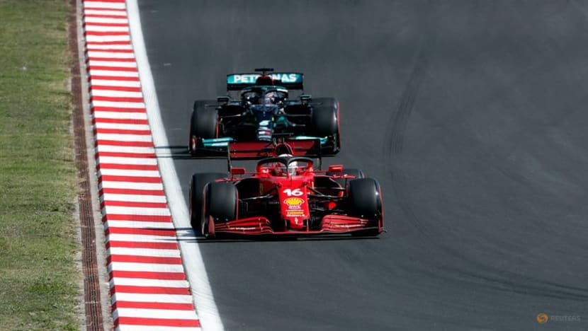 Hamilton dominates Turkish practice but faces penalty Hamilton dominates Turkish practice but faces penalty