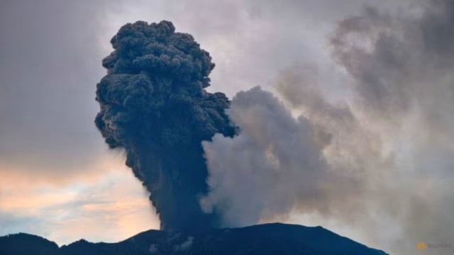印尼等国有火山喷发 所幸均无人伤亡