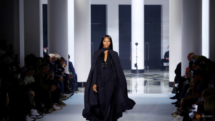 Chinese labels flock to Paris to go global in high fashion Chinese labels flock to Paris to go global in high fashion