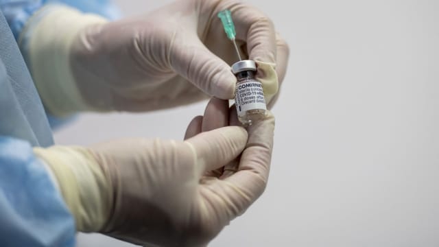 香港建议当地青少年只需接种一剂疫苗