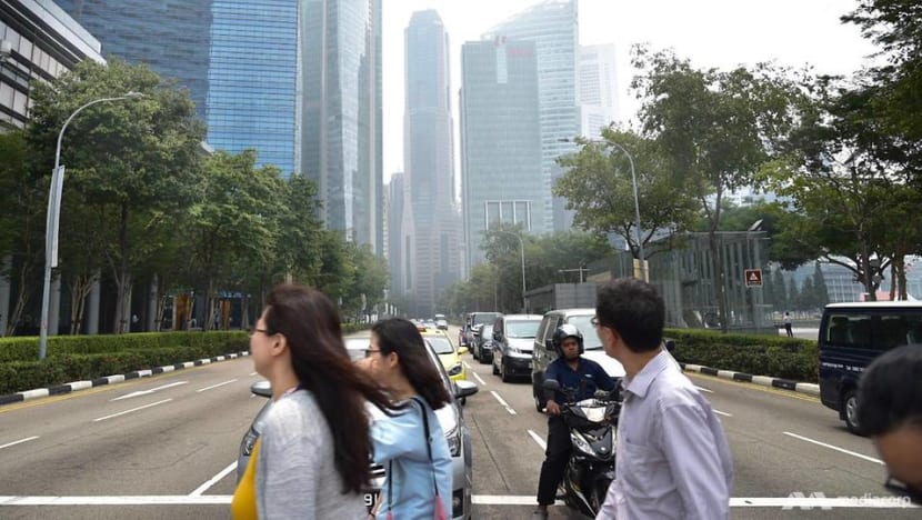 Winds disperse haze from Singapore as PSI falls to moderate range islandwide Winds disperse haze from Singapore as PSI falls to moderate range islandwide