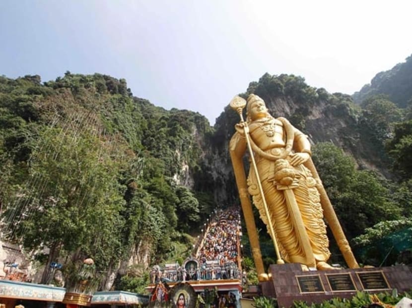 Even Batu Caves statues illegal if cross considered propagation to Muslims, lawyers say
