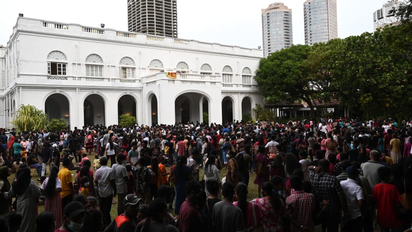 Sri Lanka runding dengan Beijing bagi dapatkan pakej bantuan AS$4 bilion Sri Lanka runding dengan Beijing bagi dapatkan pakej bantuan AS$4 bilion