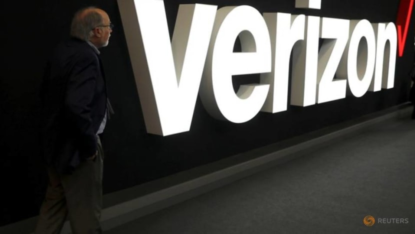 Verizon to make Google's Messages default app on Android devices from 2022 Verizon to make Google's Messages default app on Android devices from 2022