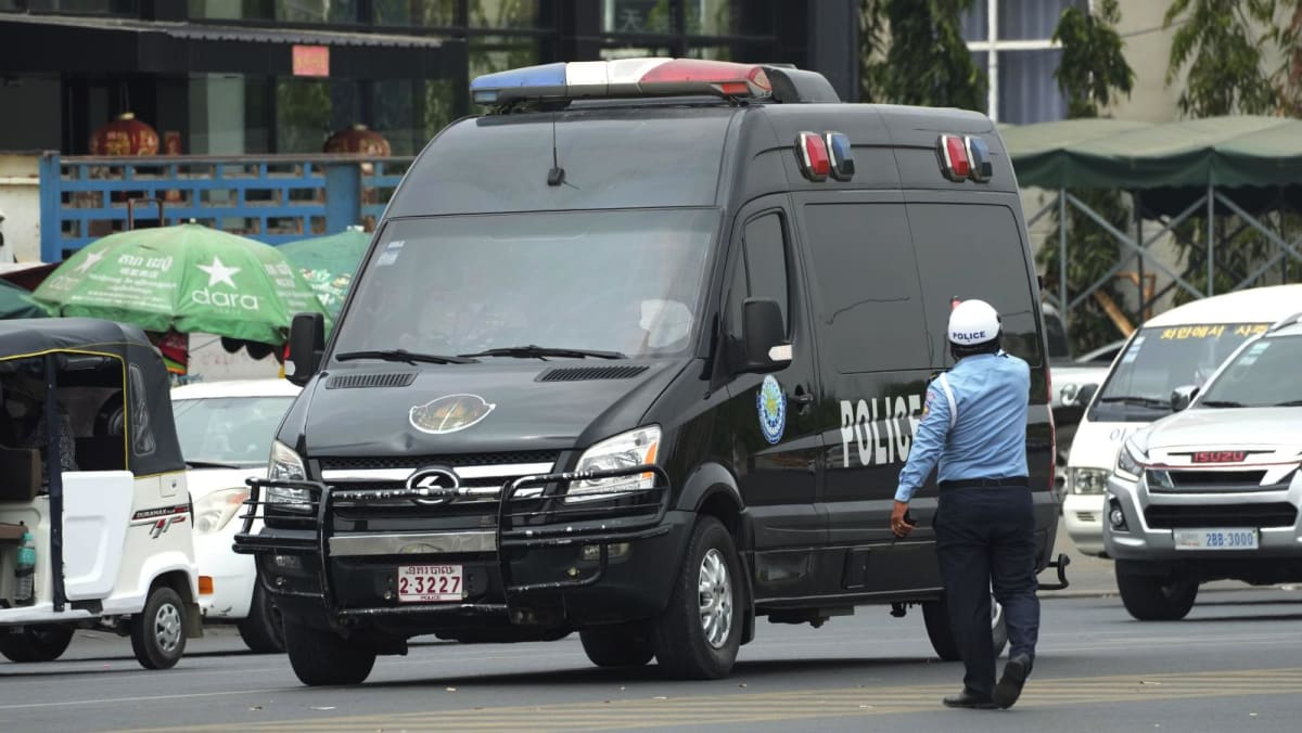 Cambodia deports 25 Japanese nationals suspected of operating online scams Cambodia deports 25 Japanese nationals suspected of operating online scams