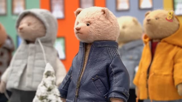 俄罗斯泰迪熊展览 重温童年美好回忆