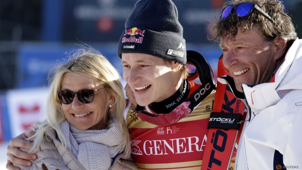 Ski Alpen Odermatt meraih medali emas keduanya untuk menghancurkan harapan Austria