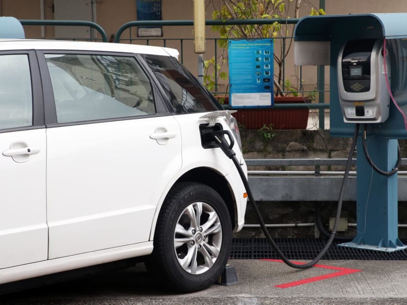 Bill proposes that all new buildings must install 1 EV charger for every 25 parking lots