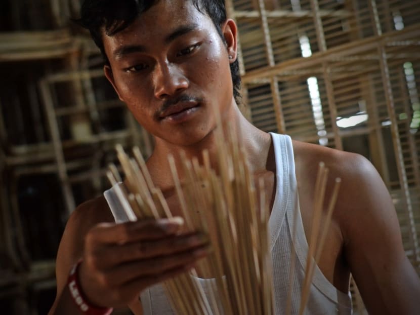Meet Indonesia's birdcage craftsman TODAY