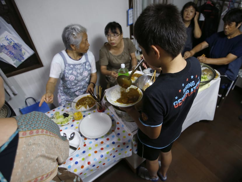 ‘Children’s cafeterias’ combat poverty, neglect in Japan