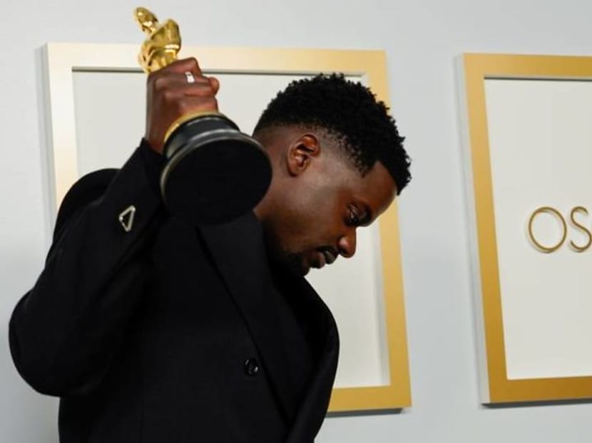 Oscars to again allow movies on streaming platforms to compete for honors Oscars to again allow movies on streaming platforms to compete for honors