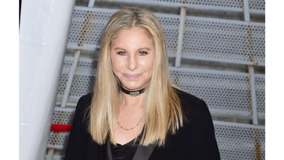Barbra Streisand approves Lady Gaga and Bradley Cooper's 'A Star