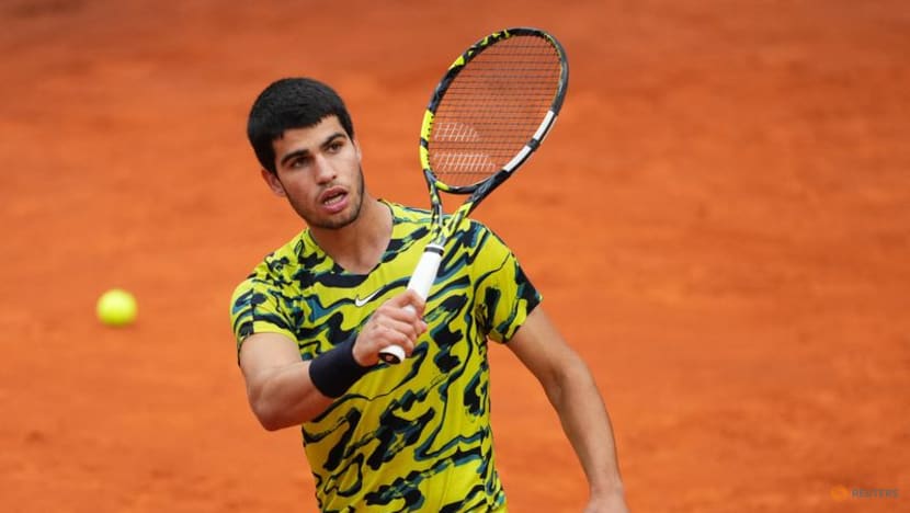 Alcaraz powers to victory over Ramos-Vinolas on Rome debut
