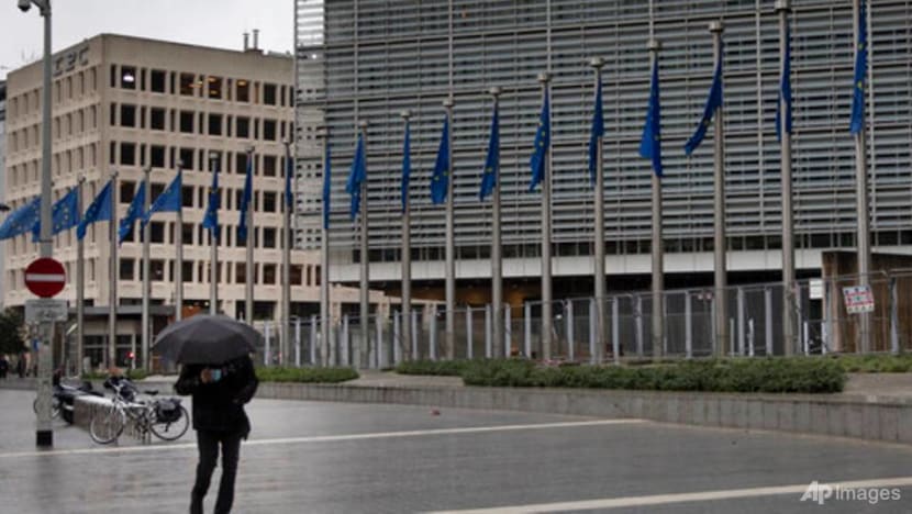 UK and EU reach post-Brexit trade agreement UK and EU reach post-Brexit trade agreement