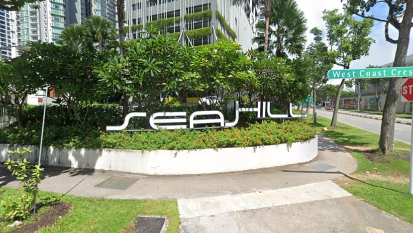 Condominium security guard jailed for trying to extort S$10,000 from visitor, claiming he trespassed Condominium security guard jailed for trying to extort S$10,000 from visitor, claiming he trespassed