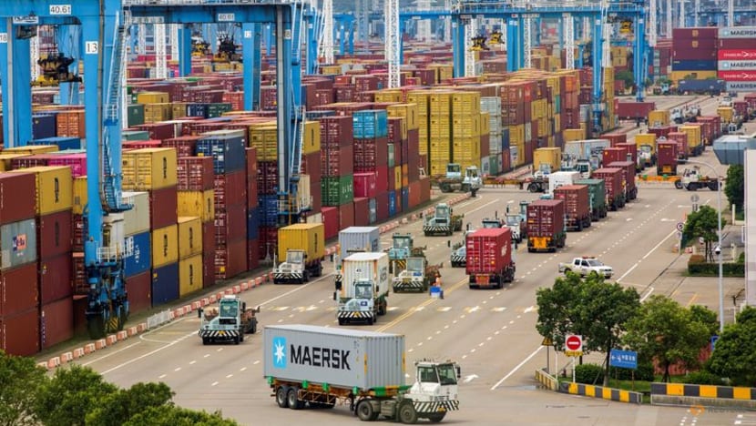 China to lower port fees for cargoes by 20% in Q4 China to lower port fees for cargoes by 20% in Q4
