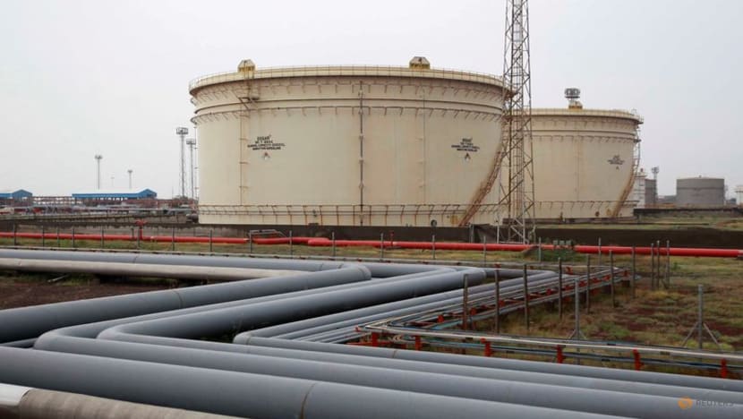 Essar creates new unit to drive $3.6 billion low-carbon plan in UK, India Essar creates new unit to drive $3.6 billion low-carbon plan in UK, India