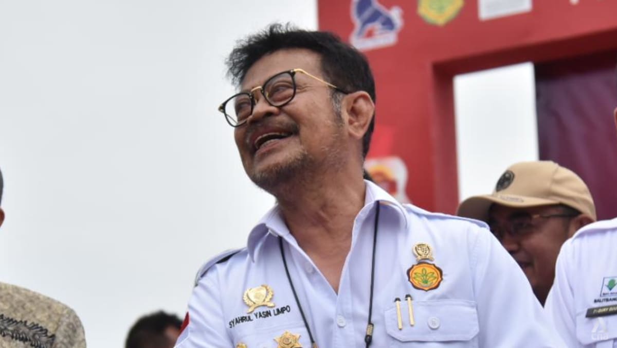 Menteri Pertanian Indonesia mengundurkan diri di tengah penyelidikan korupsi