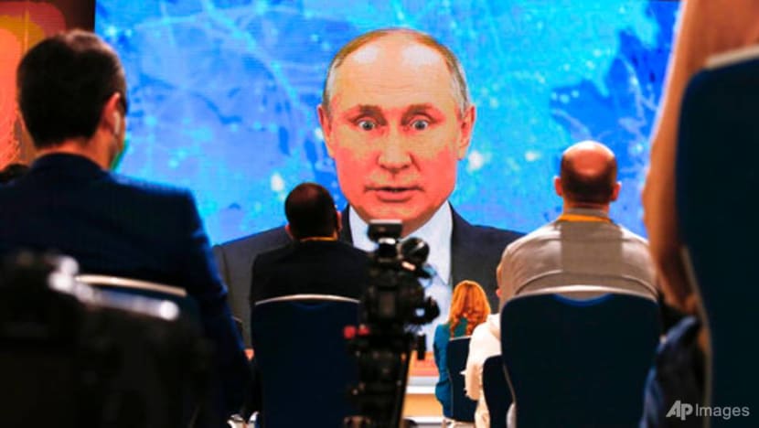 Putin denies involvement in Kremlin foe Navalny's poisoning Putin denies involvement in Kremlin foe Navalny's poisoning