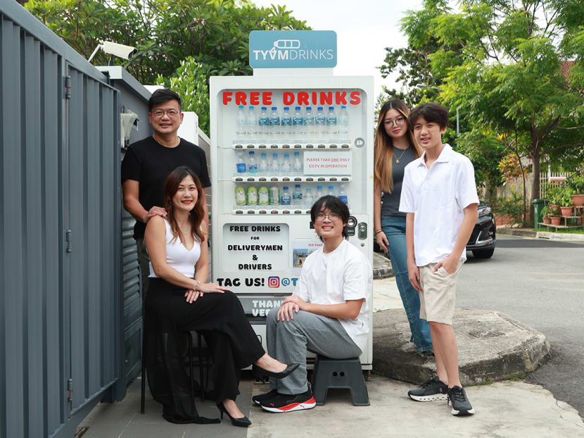 20240822_raj_vending_machine1.jpg