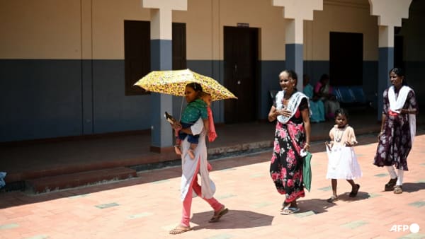 India's Kerala shuts schools, colleges amid sweltering heat