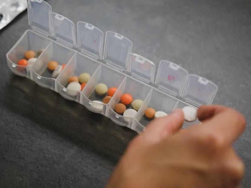 Too much Vitamin C can cause kidney stones – are you popping supplements safely? Too much Vitamin C can cause kidney stones – are you popping supplements safely?