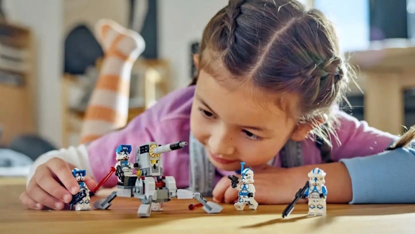 This LEGO Star Wars R2-D2 kit really is the droid you’re looking for