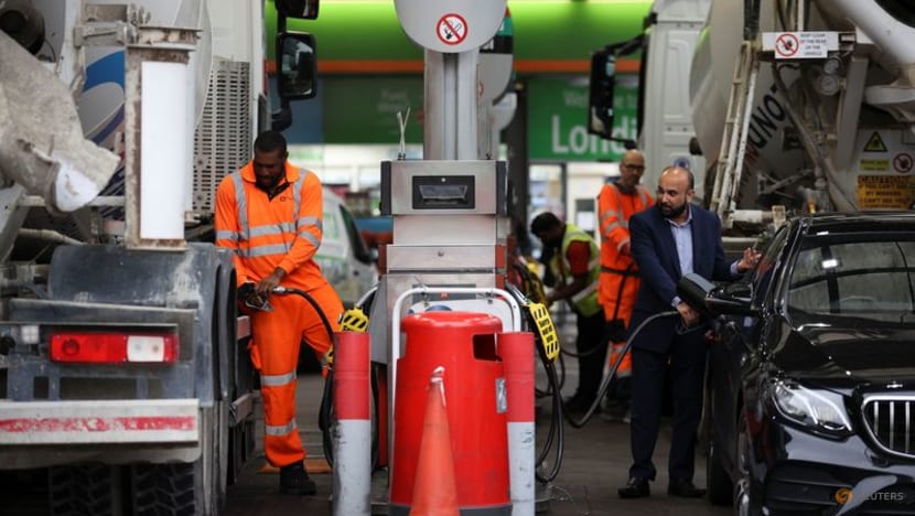 Chaos in the UK: Pumps dry, medicines disrupted and pig cull fears Chaos in the UK: Pumps dry, medicines disrupted and pig cull fears