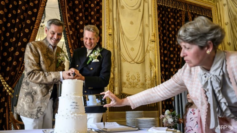 History made as first same-sex couples marry in Switzerland History made as first same-sex couples marry in Switzerland