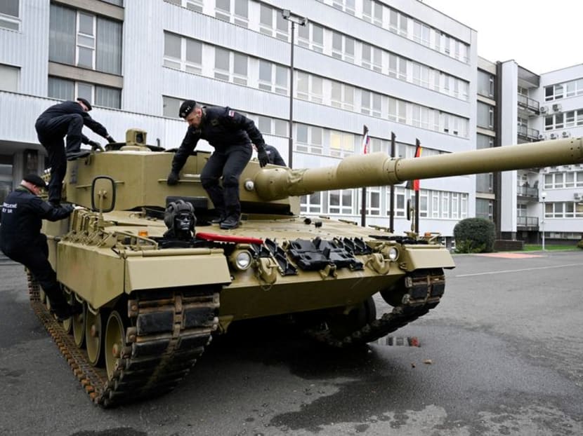 Germany to send Leopard tanks to Ukraine, allies to follow Germany to send Leopard tanks to Ukraine, allies to follow