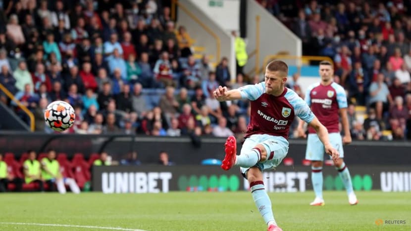 Football: Maupay, Mac Allister strike late as Brighton beat Burnley 2-1 Football: Maupay, Mac Allister strike late as Brighton beat Burnley 2-1