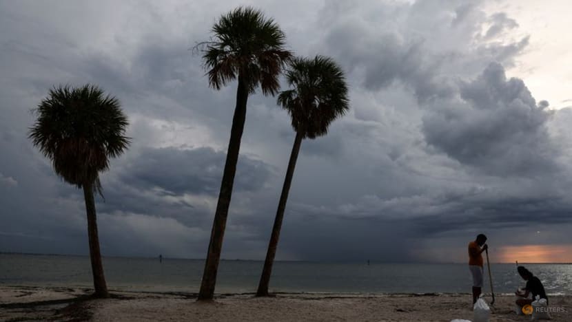 Cuba entirely without power after Hurricane Ian causes grid to collapse Cuba entirely without power after Hurricane Ian causes grid to collapse