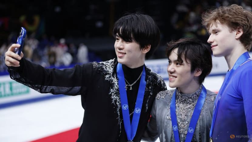 Figure skating-Japan's Uno retains world title to delight home crowd Figure skating-Japan's Uno retains world title to delight home crowd