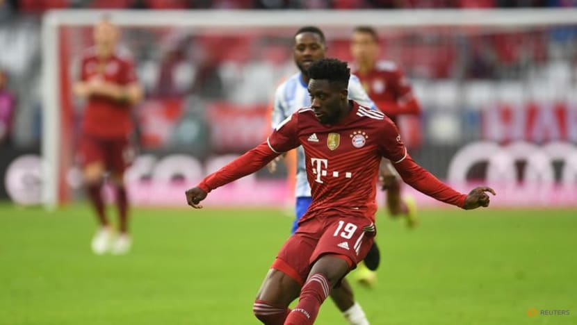 Bayern Munich's Goretzka, Davies to miss Benfica trip Bayern Munich's Goretzka, Davies to miss Benfica trip