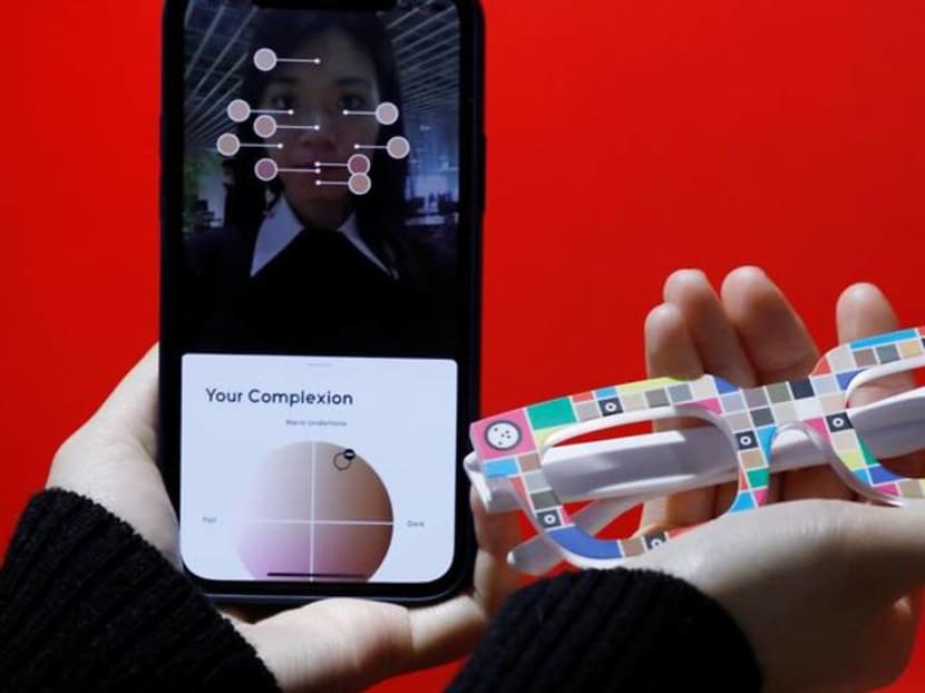 How do I look? SoftBank's Zozo offers tech specs to help buyers get skin tone right How do I look? SoftBank's Zozo offers tech specs to help buyers get skin tone right