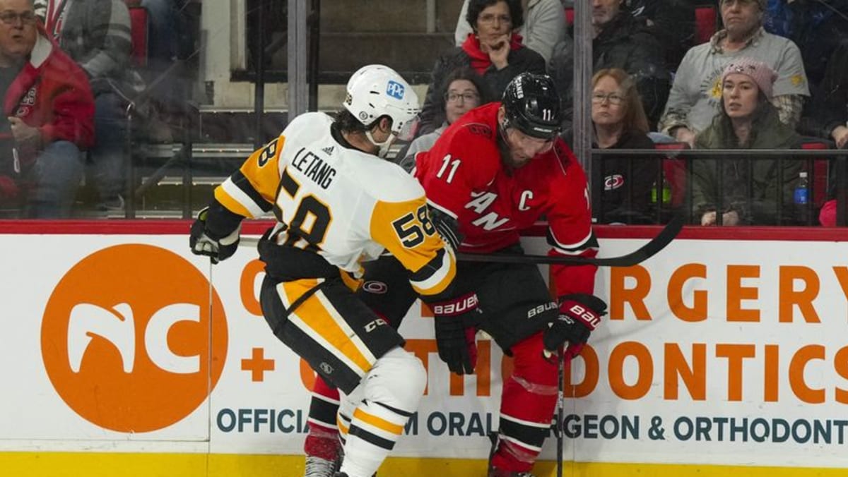 Roundup NHL: Jordan Staal mengakhiri reli Badai melawan Penguins