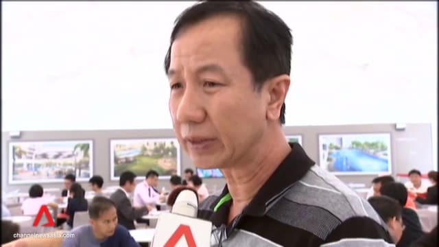 公众屡劝不听捡拾海洋生物 公园局加派人手劝导