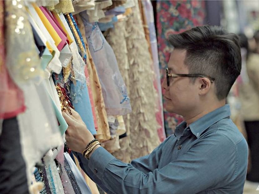 Why did this former engineer-turned-leather craftsman take apart Hermes bags? Why did this former engineer-turned-leather craftsman take apart Hermes bags?