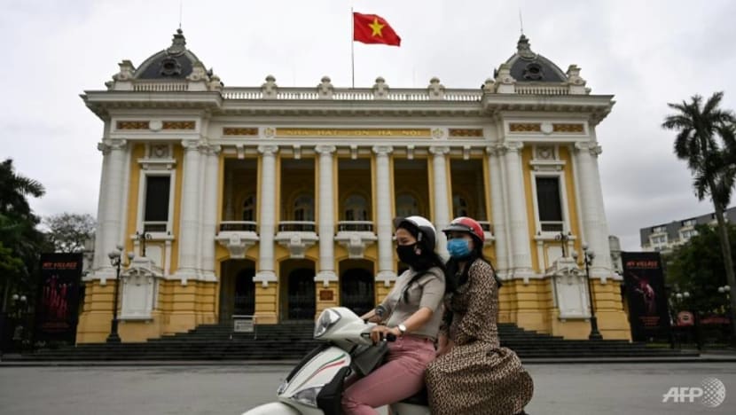 Vietnam's growth climbs, resisting global downturn