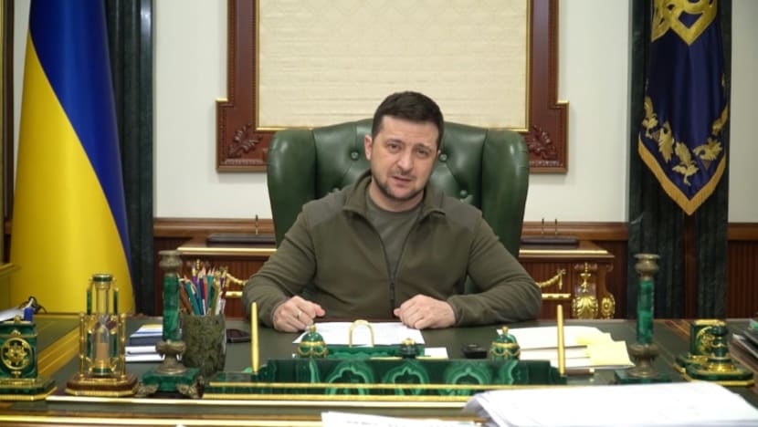 Zelenskyy hopes UK's Johnson doesn't 'disappear' from politics Zelenskyy hopes UK's Johnson doesn't 'disappear' from politics