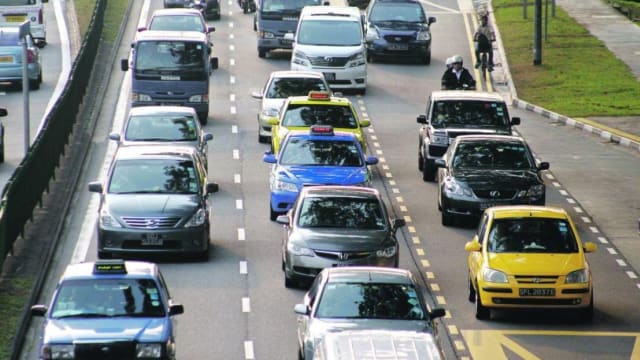 国会交通委员会正留意拥车证价格上涨的情况