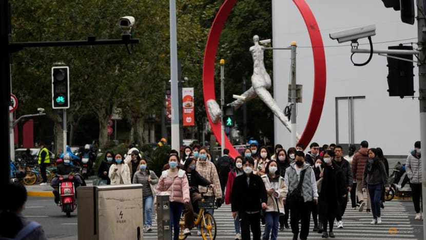 'It's dead out there': China's slow exit from zero-COVID 'It's dead out there': China's slow exit from zero-COVID