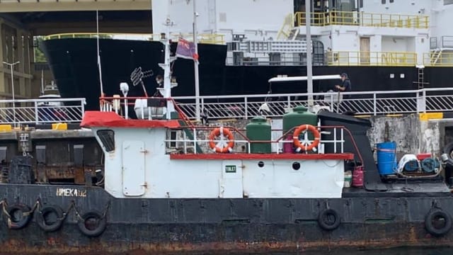 涉嫌非法买卖船用轻柴油 十名男子被捕