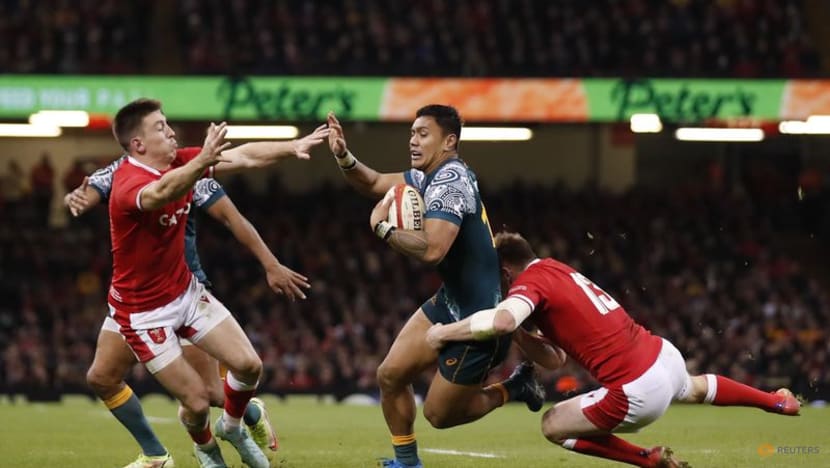 Wallaby Ikitau out for up to 8 weeks with scapula fracture