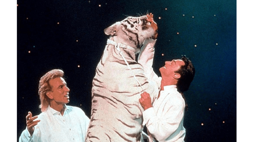 Roy Horn Of Siegfried And Roy Dies Of COVID-19 Complications At 75