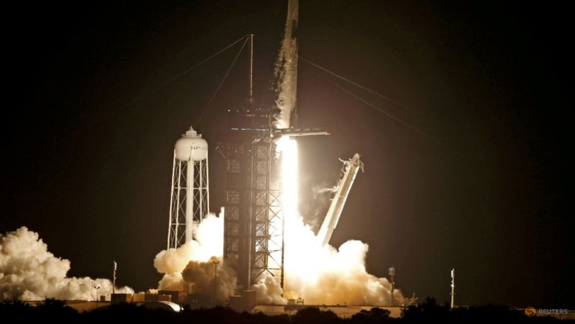 NASA splits human spaceflight unit in two, reflecting new orbital economy NASA splits human spaceflight unit in two, reflecting new orbital economy